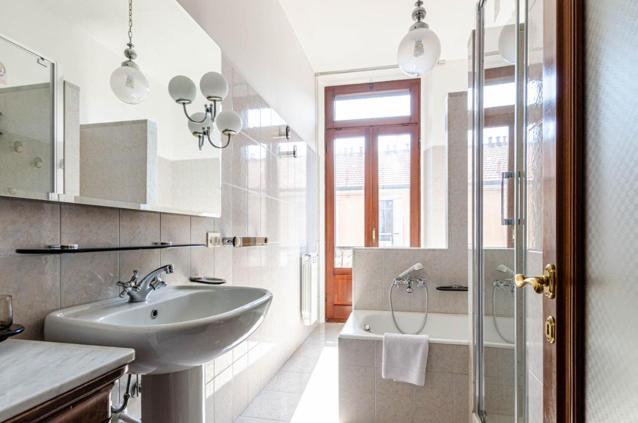 Easy Central Apartment - Milano Porta Romana ภายนอก รูปภาพ